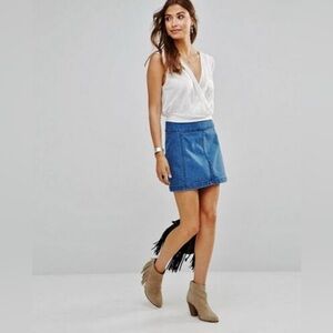 Free People Zip To It Denim Mini Skirt size W10